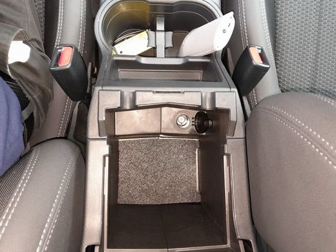 Used 2023 Subaru Forester Premium AWD/4WD image 27