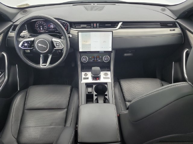 Used 2025 Jaguar F-PACE R-Dynamic S AWD/4WD image 14