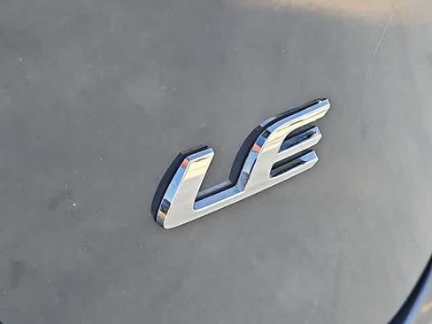 Used 2025 Toyota Corolla LE FWD image 11