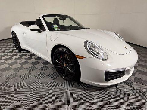 Certified 2019 Porsche 911 Carrera S image 9