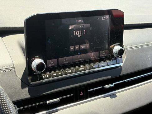 Used 2022 Mitsubishi Outlander ES FWD image 10
