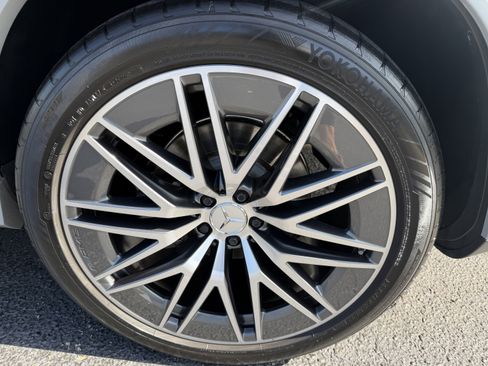 Used 2024 Mercedes-Benz GLE 53 AMG 4MATIC image 34