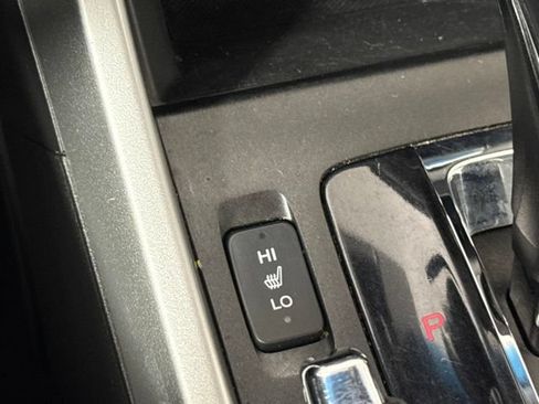 Used 2013 Honda Accord EX-L image 25