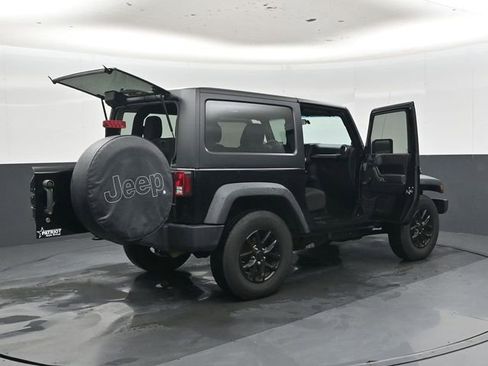 Used 2014 Jeep Wrangler Sport w/ Connectivity Group AWD/4WD image 47