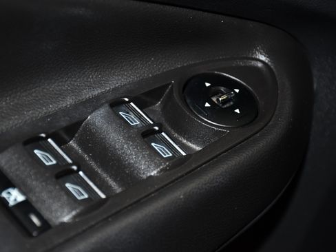 Used 2013 Ford Escape Titanium w/ Parking Technology Pkg AWD/4WD image 33
