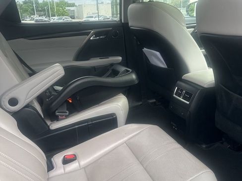 Used 2022 Lexus RX 450hL Luxury w/ Cold Area Package (CT) AWD/4WD image 15