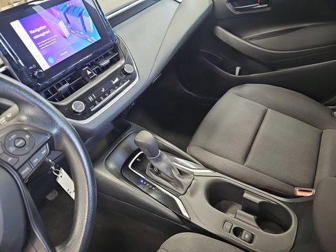 Used 2024 Toyota Corolla LE image 23