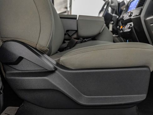 Used 2022 Ford F250 XL w/ STX Appearance Package image 34