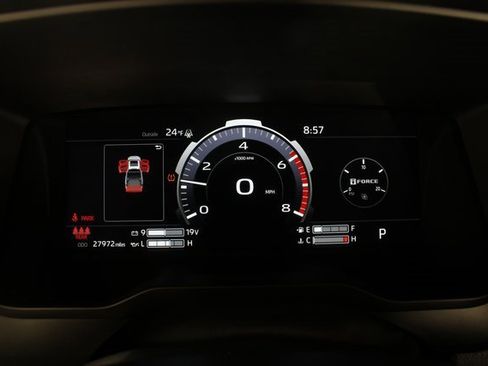 Used 2024 Toyota Tundra Limited image 14