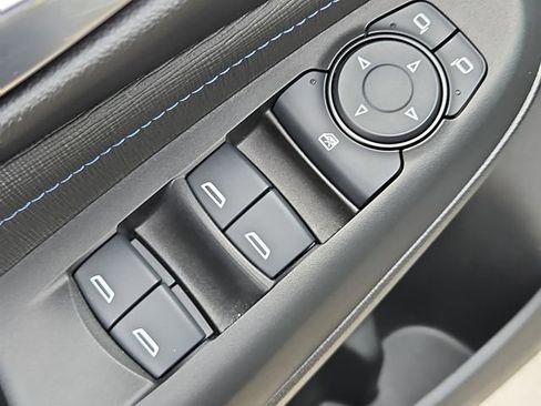 Used 2024 Buick Envista Sport Touring w/ Convenience I Package FWD image 18
