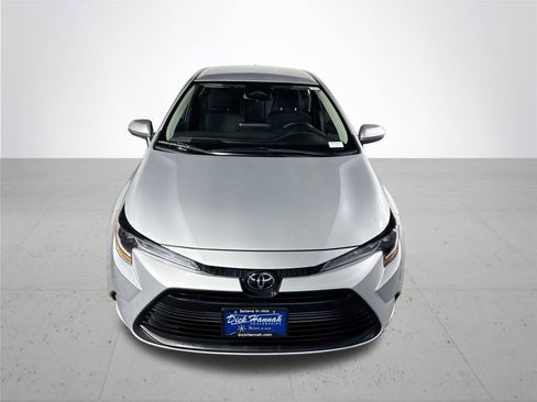 Used 2024 Toyota Corolla LE FWD image 3