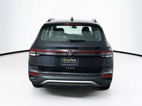 Used 2025 Volkswagen Taos S FWD image 7