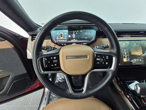 Used 2025 Land Rover Range Rover Sport SE AWD/4WD image 30