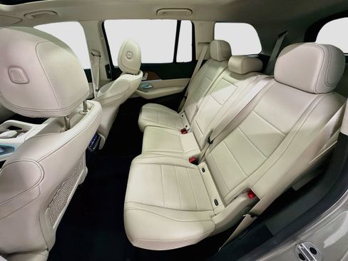 Certified 2022 Mercedes-Benz GLS 450 4MATIC image 25