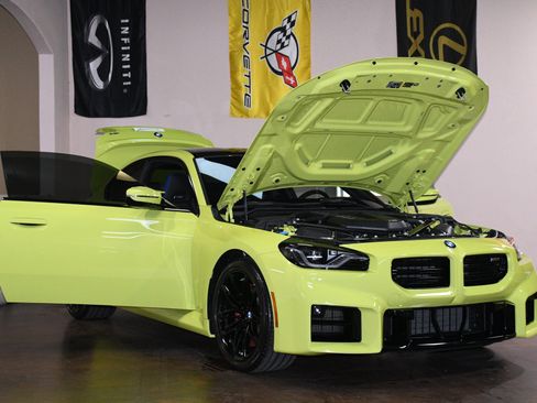 Used 2025 BMW M2 w/ Lighting Package RWD image 89