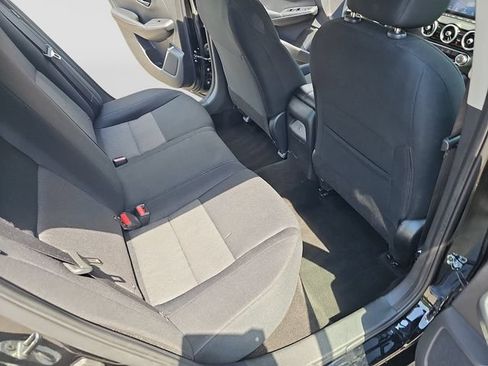 Used 2024 Nissan Sentra SV FWD image 31