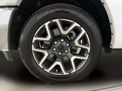 Used 2026 RAM 1500 Laramie AWD/4WD image 92