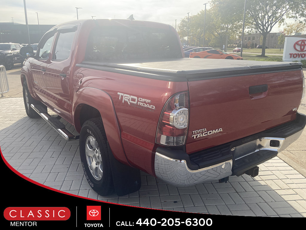 Used 2012 Toyota Tacoma 4x4 Double Cab w/ TRD Off-Road Pkg image 2