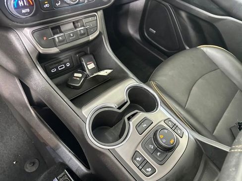 Used 2022 GMC Terrain AT4 w/ Infotainment Package II image 20