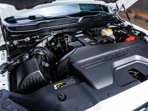 Used 2023 RAM 3500 Laramie AWD/4WD image 41