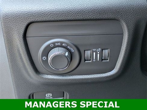 New 2025 Jeep Grand Cherokee L Laredo w/ Luxury Tech Group I image 13