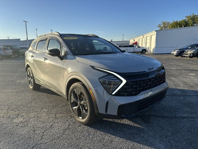 Used 2025 Kia Sportage X-Line w/ Premium Package AWD/4WD image 18