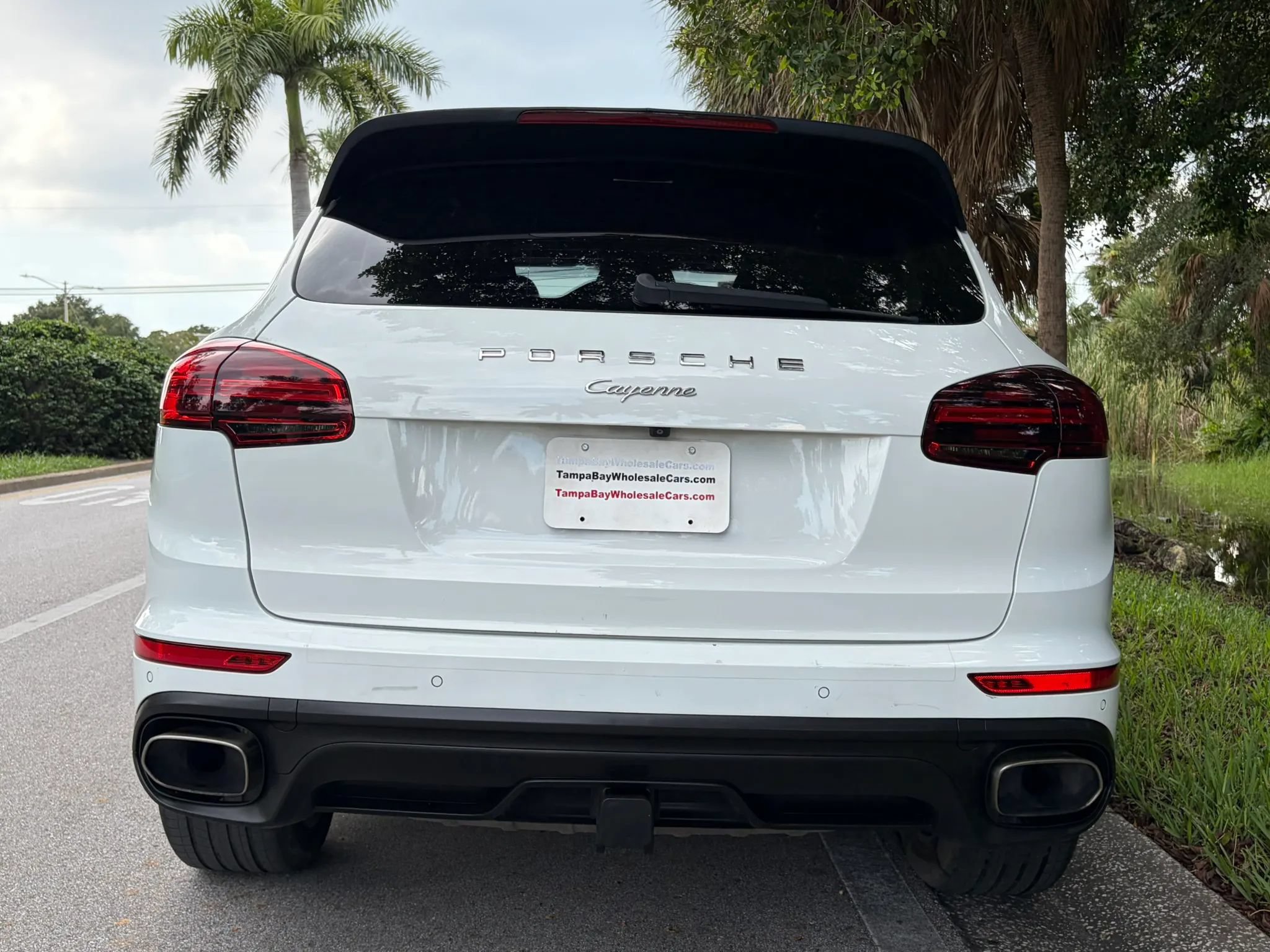 Used 2017 Porsche Cayenne AWD/4WD image 15