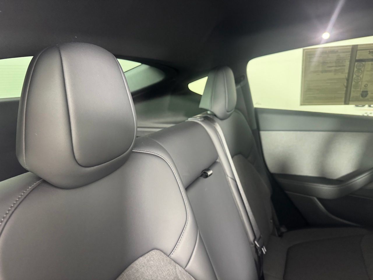 Used 2026 Tesla Model Y 2WD image 22