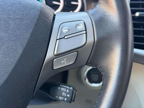 Used 2010 Toyota Venza AWD image 30