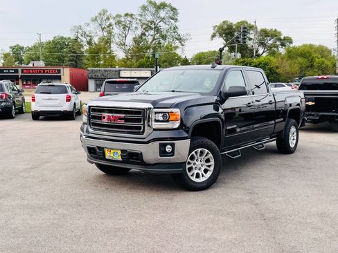Used 2015 GMC Sierra 1500 SLE w/ SLE Value Package AWD/4WD image 7