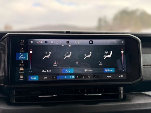 Used 2024 Jeep Wrangler Unlimited Sahara w/ Dual Top Group image 19