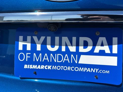 Used 2017 Ford Fusion SE w/ Equipment Group 201A AWD/4WD image 7