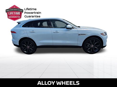 Used 2018 Jaguar F-PACE Prestige AWD/4WD image 8
