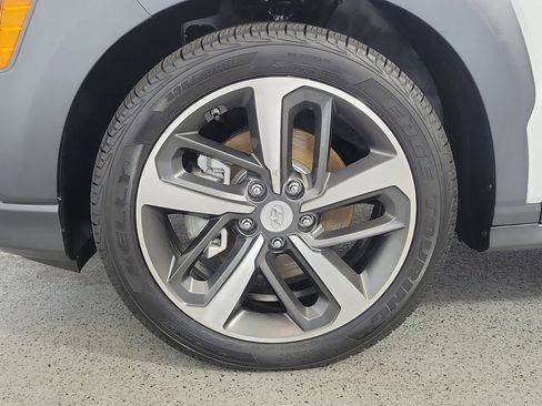 Used 2018 Hyundai Kona Limited AWD/4WD image 9