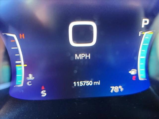 Used 2018 Chrysler Pacifica Touring-L Plus w/ Advanced Safetytec Group FWD image 22