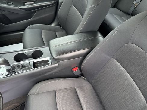 Used 2022 Nissan Altima 2.5 SV image 27