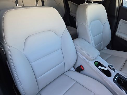 Certified 2018 Mercedes-Benz GLA 250 4MATIC image 13