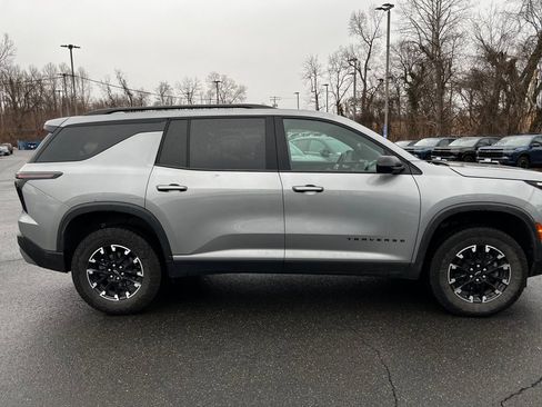 Certified 2024 Chevrolet Traverse Z71 image 3