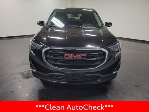 Used 2021 GMC Terrain SLE FWD image 3