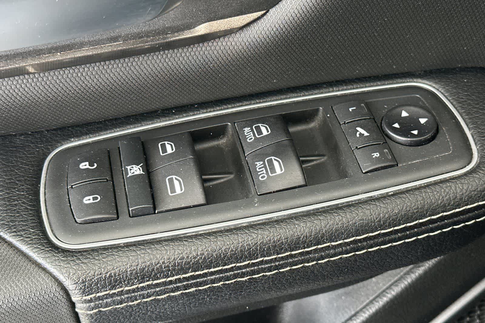 Used 2020 RAM 1500 Rebel w/ Rebel Level 2 Equipment Group AWD/4WD image 13