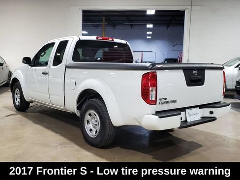 Used 2017 Nissan Frontier S RWD image 12