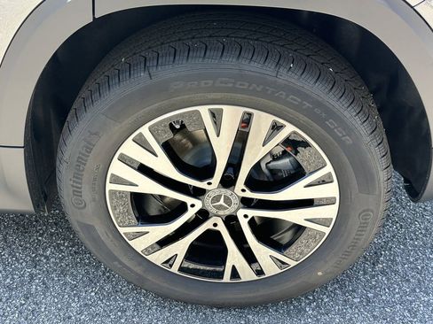 New 2026 Mercedes-Benz GLB 250 image 23