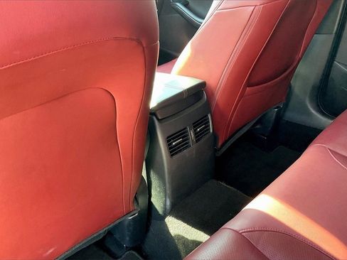 Used 2024 MAZDA CX-30 AWD 2.5 S w/ Preferred Package image 16