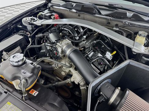 Used 2014 Ford Mustang Premium image 23