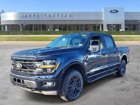 New 2025 Ford F150 XLT w/ Equipment Group 302A MID image 3