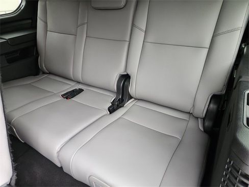 Used 2024 Toyota Sequoia Limited image 22