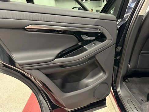 Used 2020 Land Rover Range Rover Evoque S AWD/4WD image 21