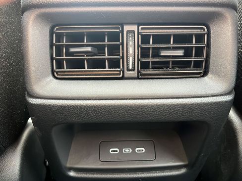Used 2024 Honda CR-V EX image 19