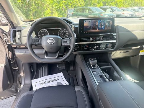 New 2026 Nissan Pathfinder SV FWD image 13