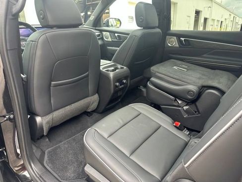 Used 2025 Buick Enclave Avenir w/ Super Cruise Package AWD/4WD image 58